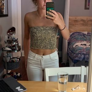 Brandy Melville cheetah crop top, never worn
